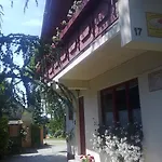 Muskatli Vendeghaz B&B *