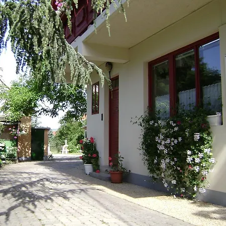 Panzió Muskatli Vendeghaz